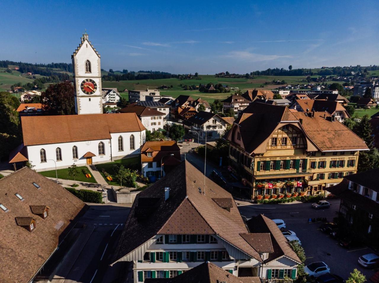 Hotel Baeren Sumiswald Zewnętrze zdjęcie